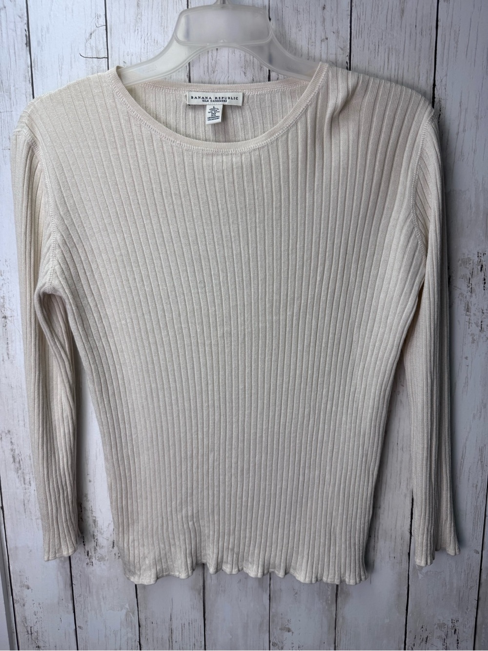 Banana Republic Cream Ribbed Long-Sleeve Top size large silk/cashmere